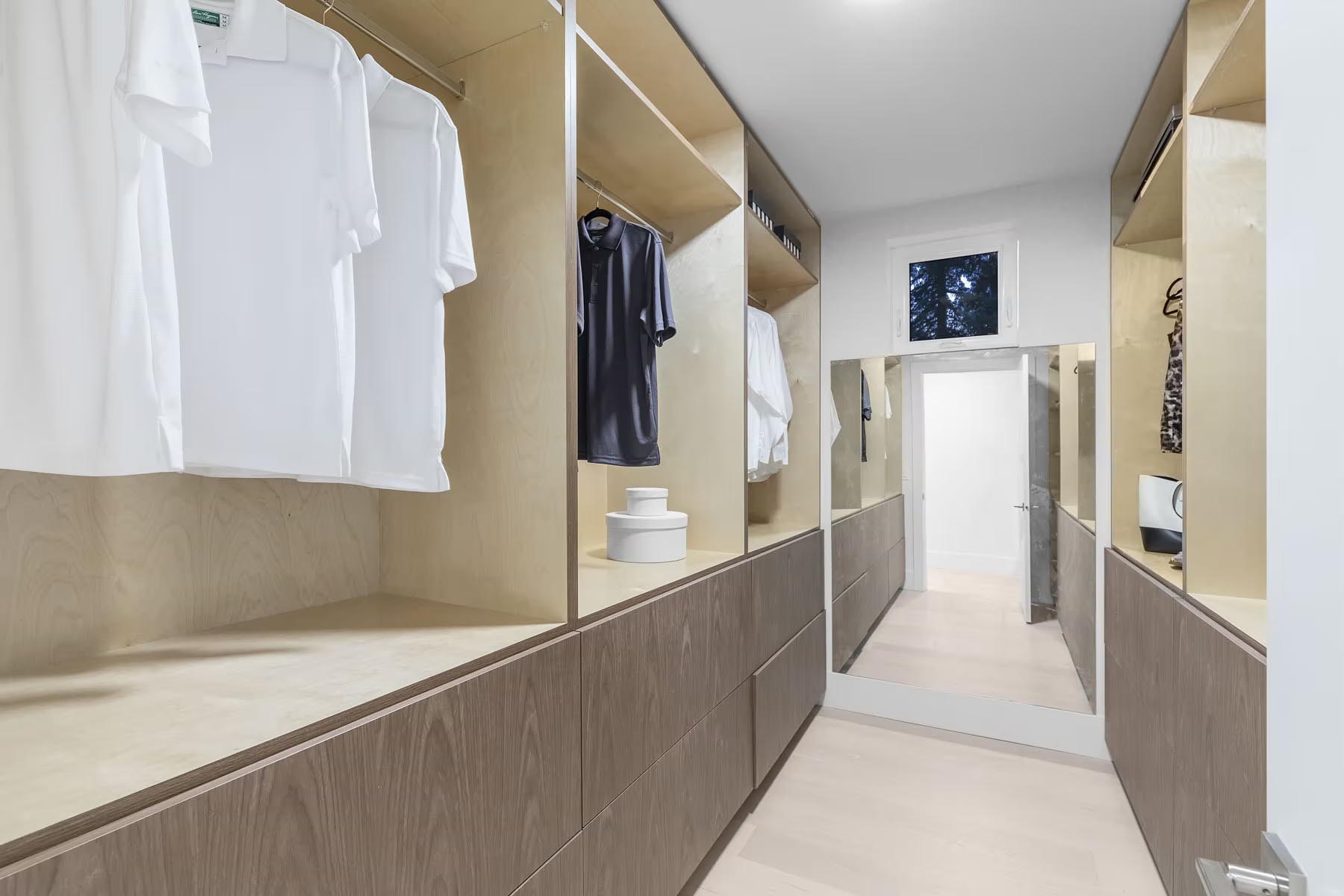 Single Family Residence – 822 Cumberland Crescent, North Vancouver 0011