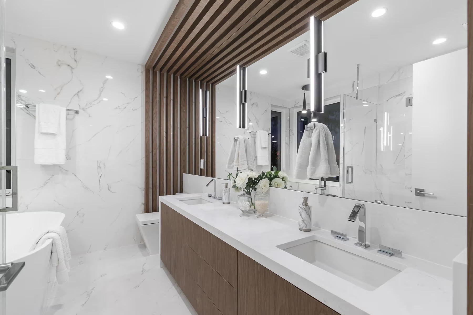 Single Family Residence – 822 Cumberland Crescent, North Vancouver 009